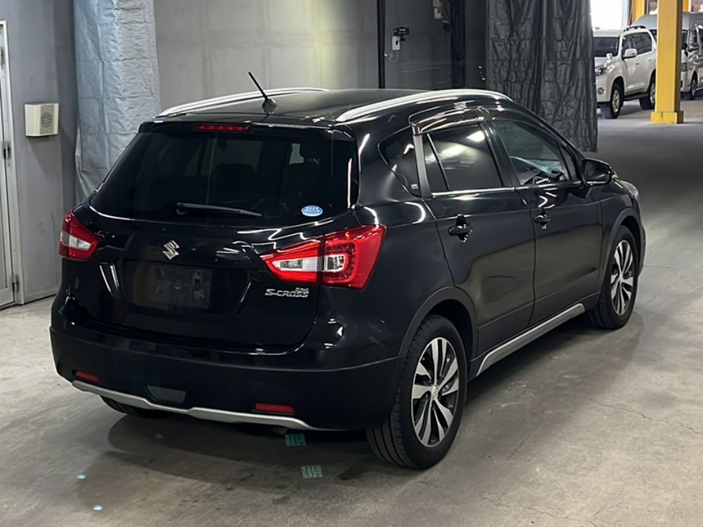 SUZUKI SX4