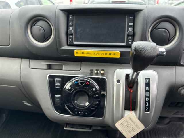 NISSAN NV350 CARAVAN