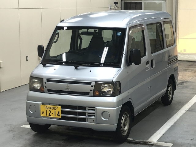 MITSUBISHI MINICAB