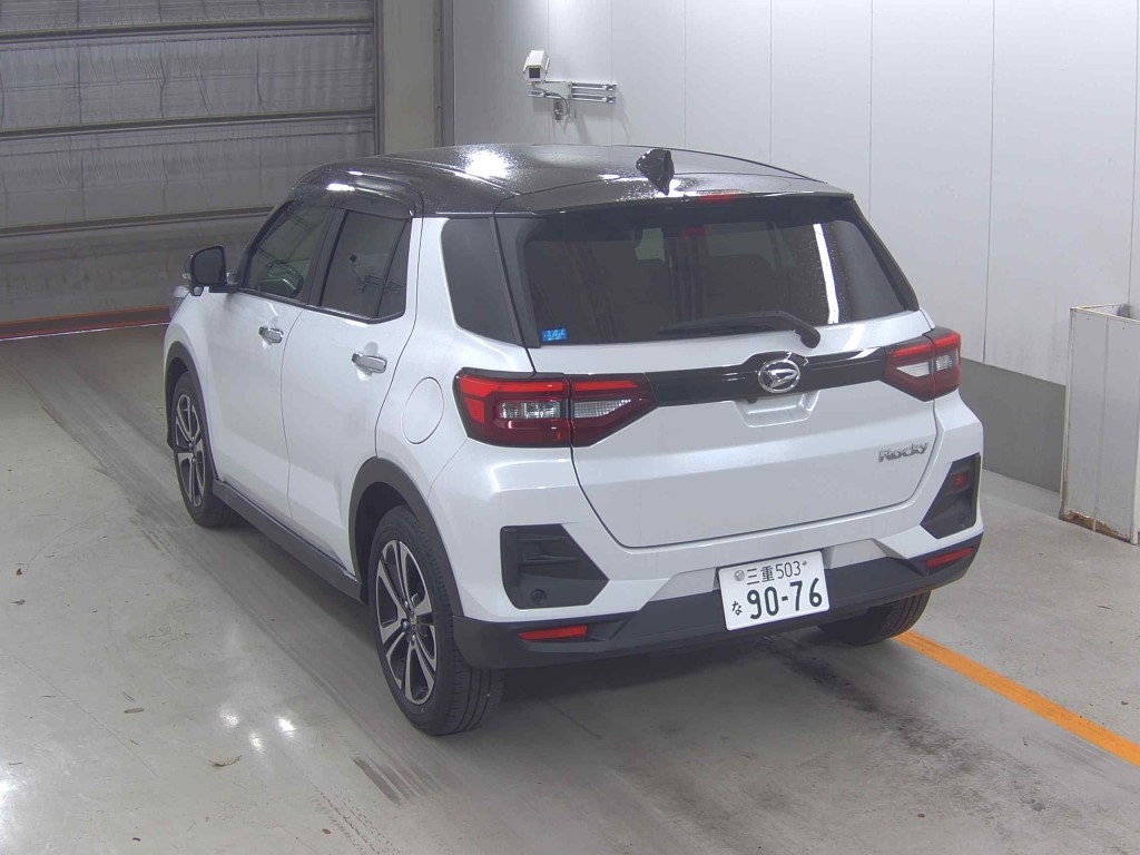 DAIHATSU ROCKY