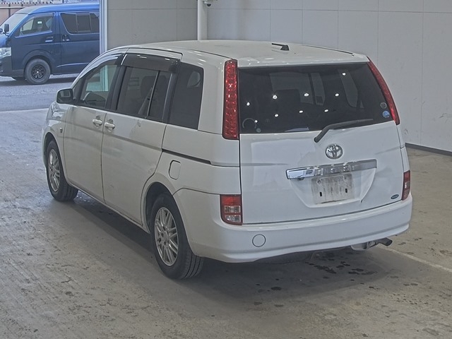 TOYOTA ISIS