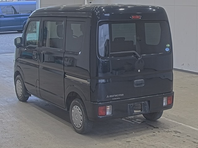 MITSUBISHI MINICAB