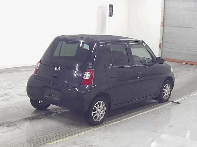 DAIHATSU ESSE