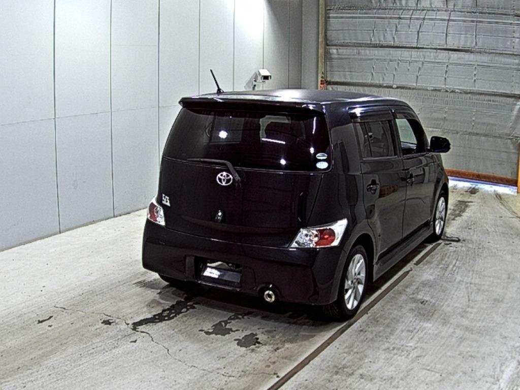 TOYOTA BB