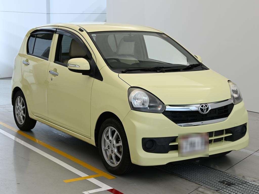 TOYOTA PIXIS EPOCH