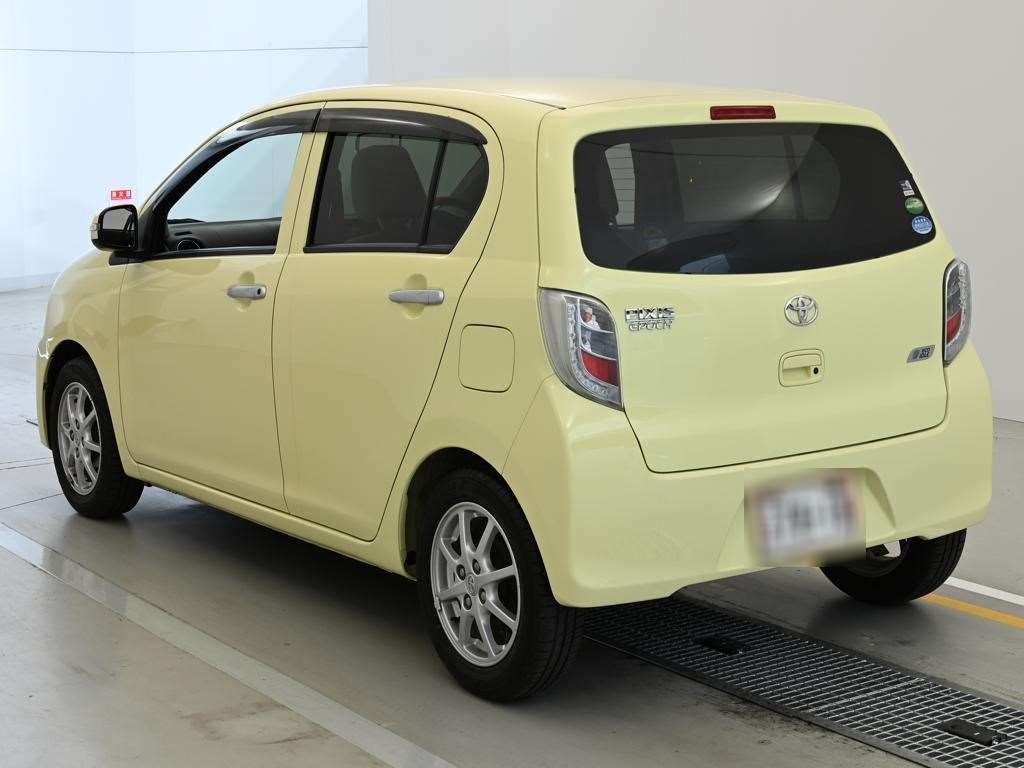 TOYOTA PIXIS EPOCH