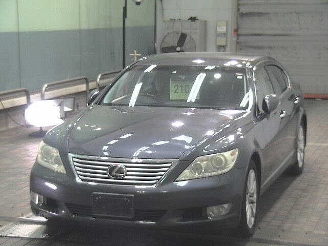 LEXUS LS460