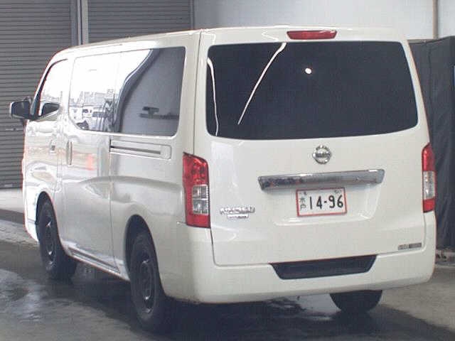 NISSAN NV350 CARAVAN