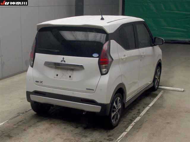 MITSUBISHI EK X