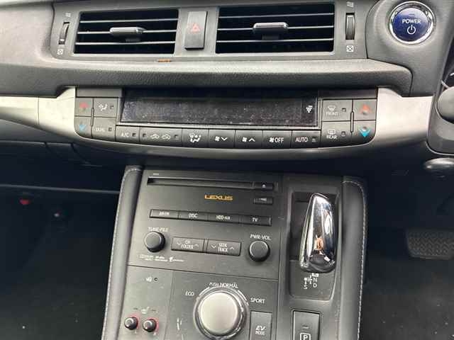LEXUS CT200H