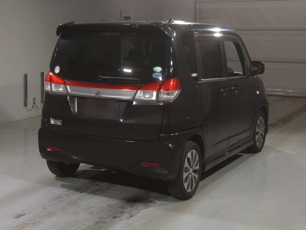MITSUBISHI DELICA D:2