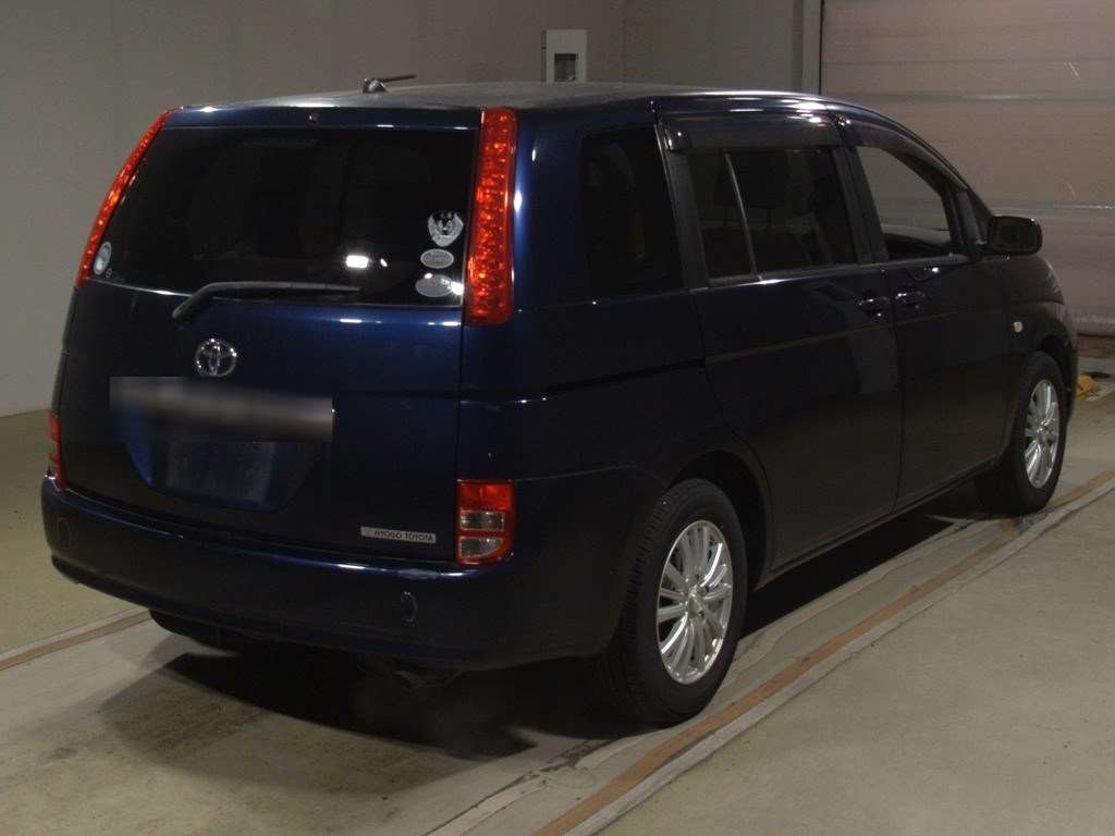 TOYOTA ISIS