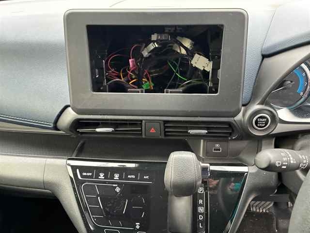 MITSUBISHI EK X