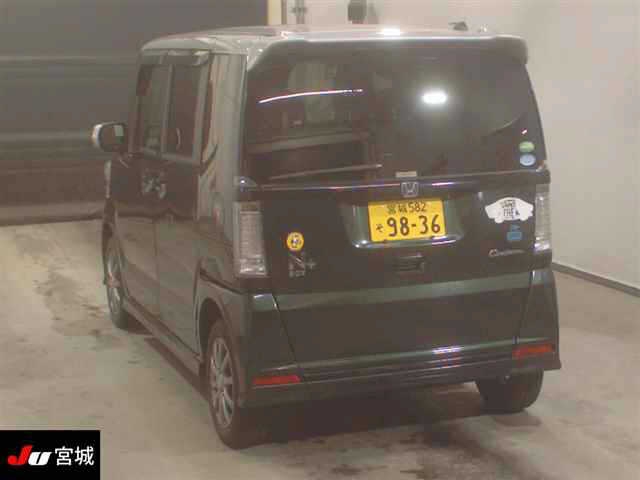 HONDA N-BOX+