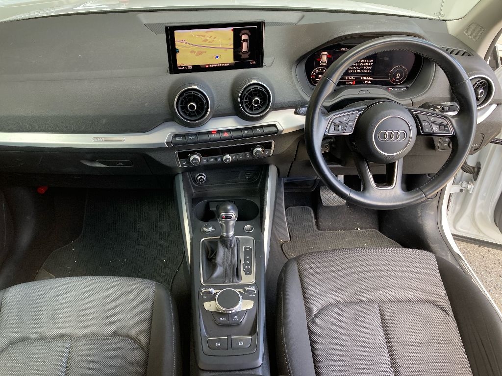 AUDI Q2