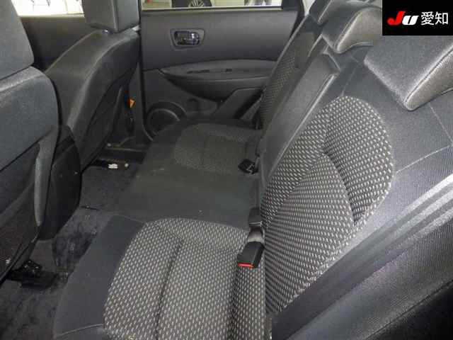 NISSAN DUALIS