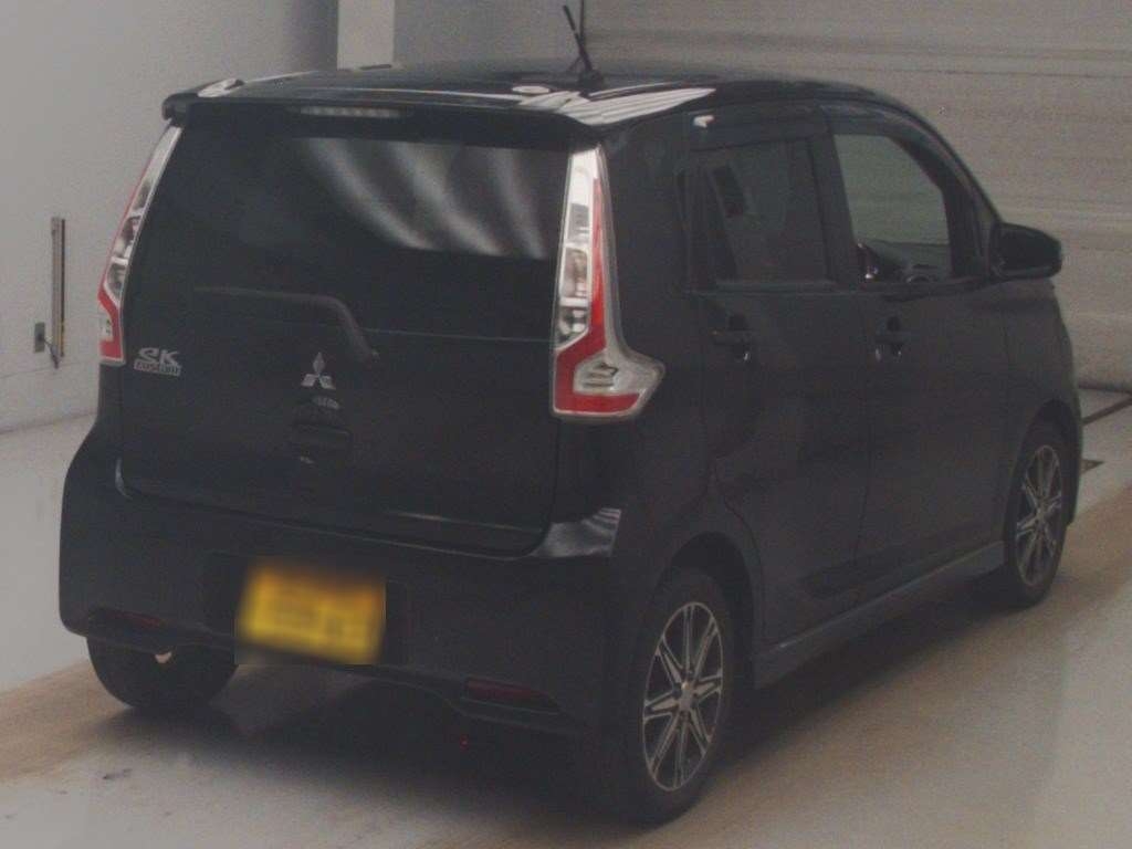 MITSUBISHI EK CUSTOM