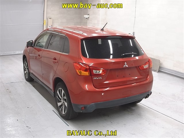 MITSUBISHI RVR