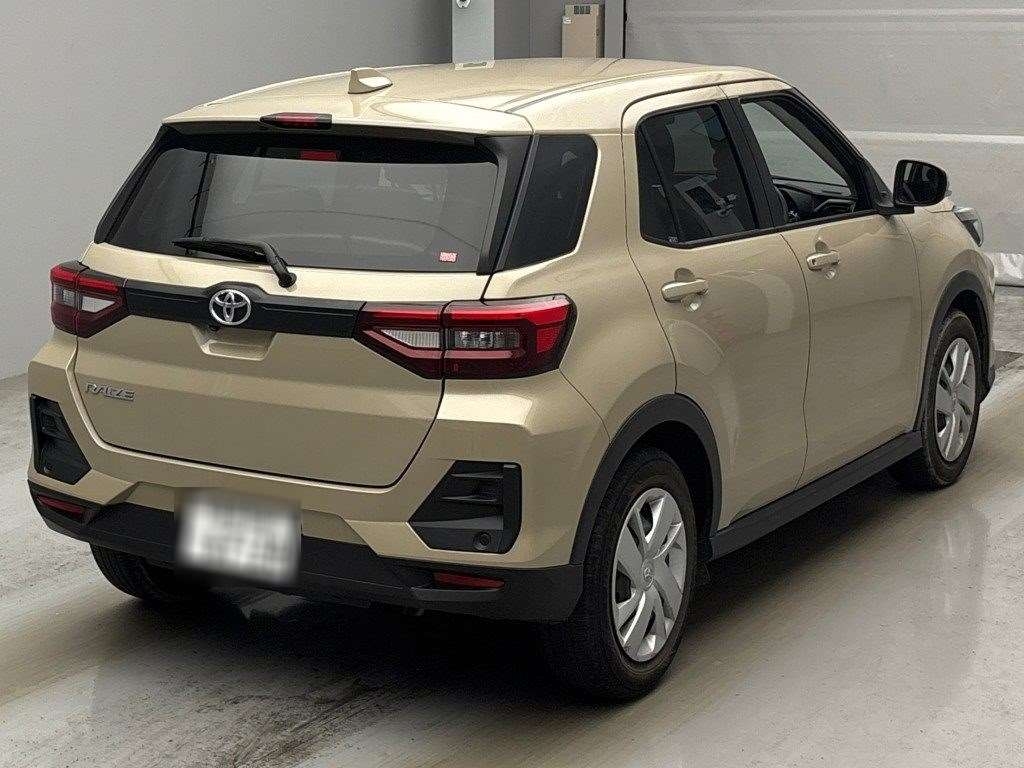 TOYOTA RAIZE