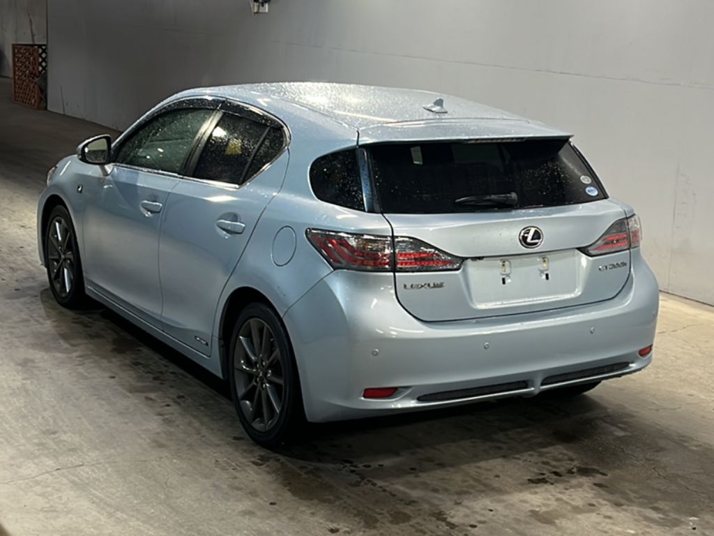 LEXUS CT200H