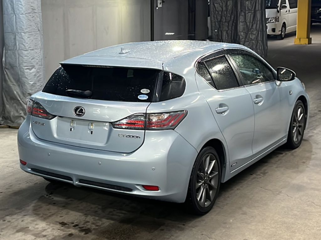 LEXUS CT200H