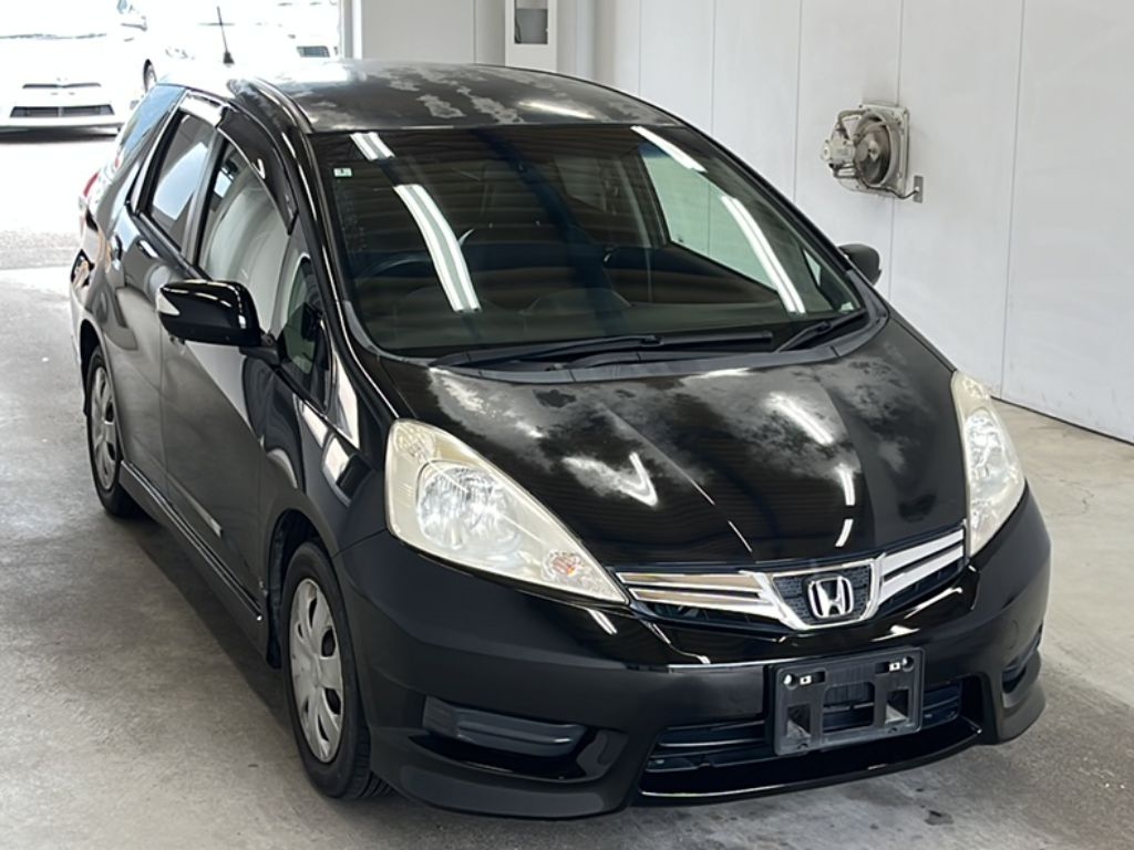 HONDA FIT SHUTTLE