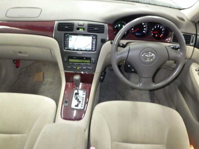 TOYOTA WINDOM