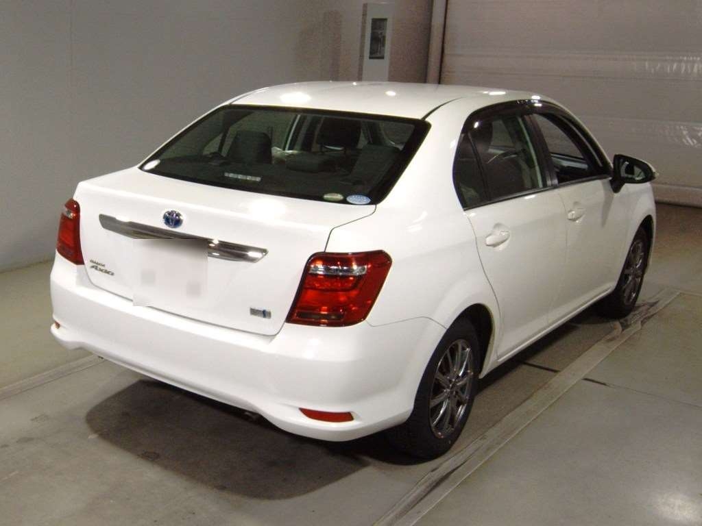 TOYOTA COROLLA AXIO