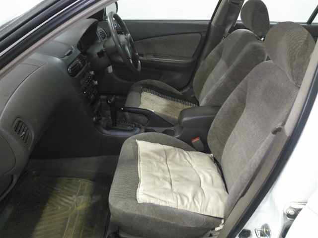 NISSAN SUNNY
