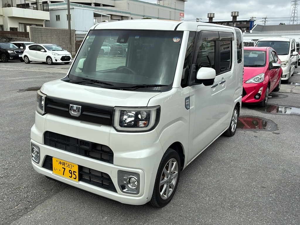 DAIHATSU WAKE