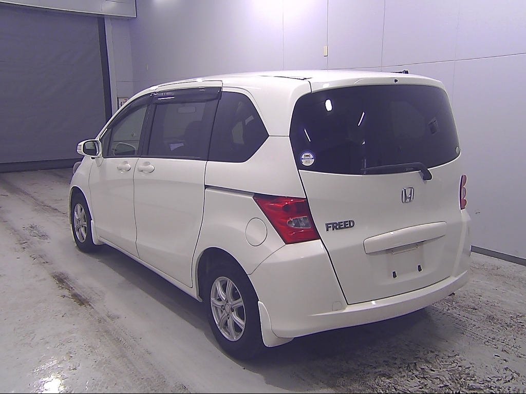 HONDA FREED