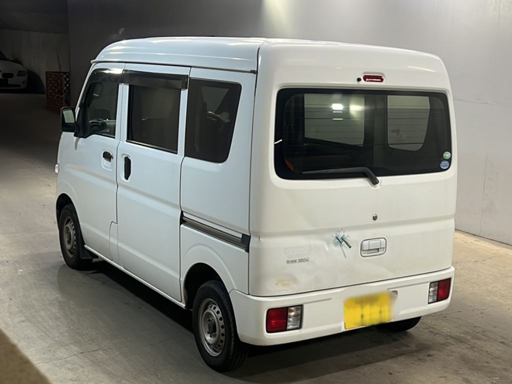NISSAN NV100 CLIPPER