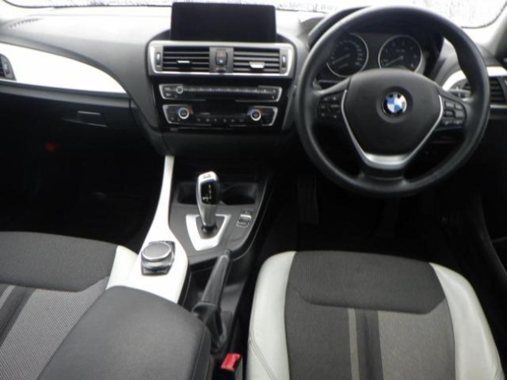 BMW 1-SERIES