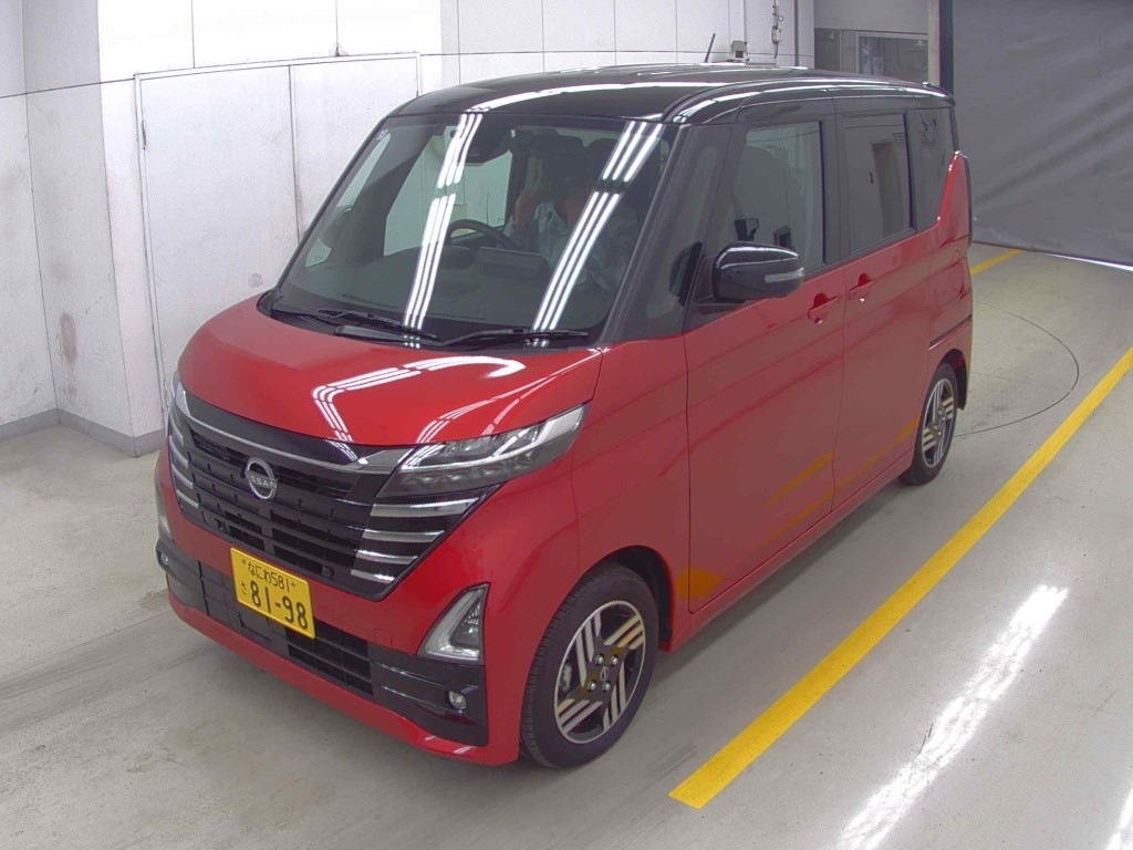 NISSAN ROOX