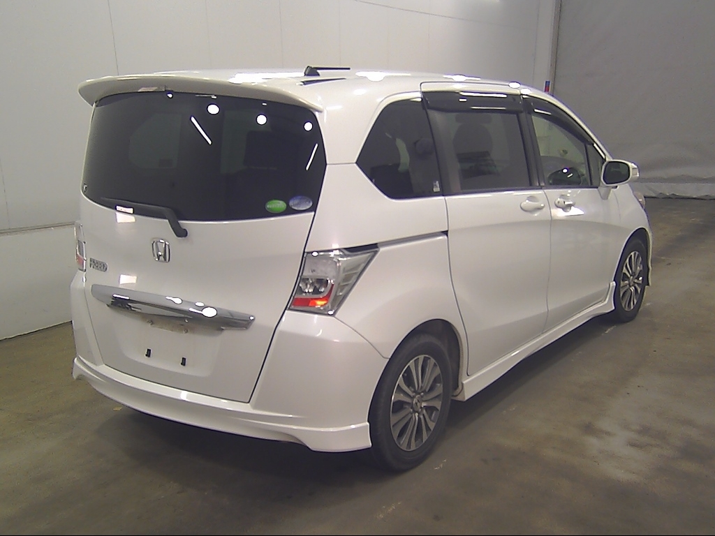HONDA FREED