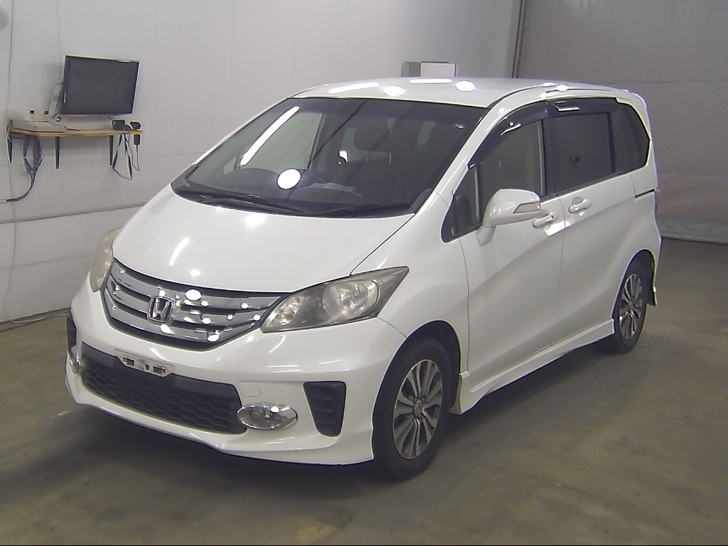 HONDA FREED