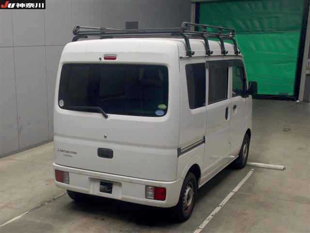 MITSUBISHI MINICAB