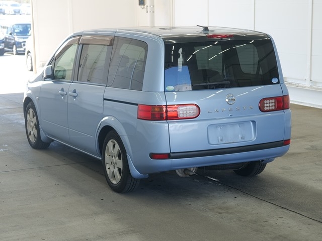 NISSAN LAFESTA