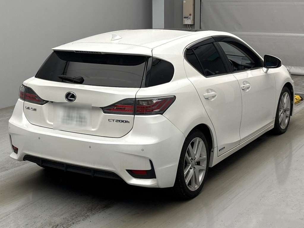 LEXUS CT200H