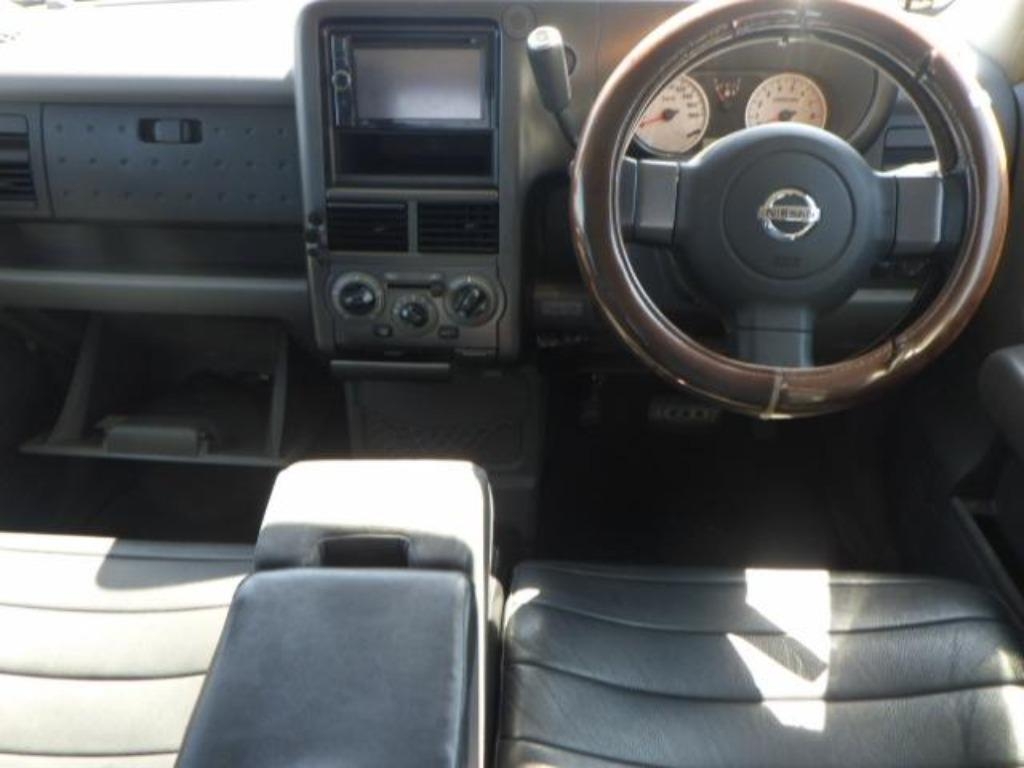 NISSAN CUBE