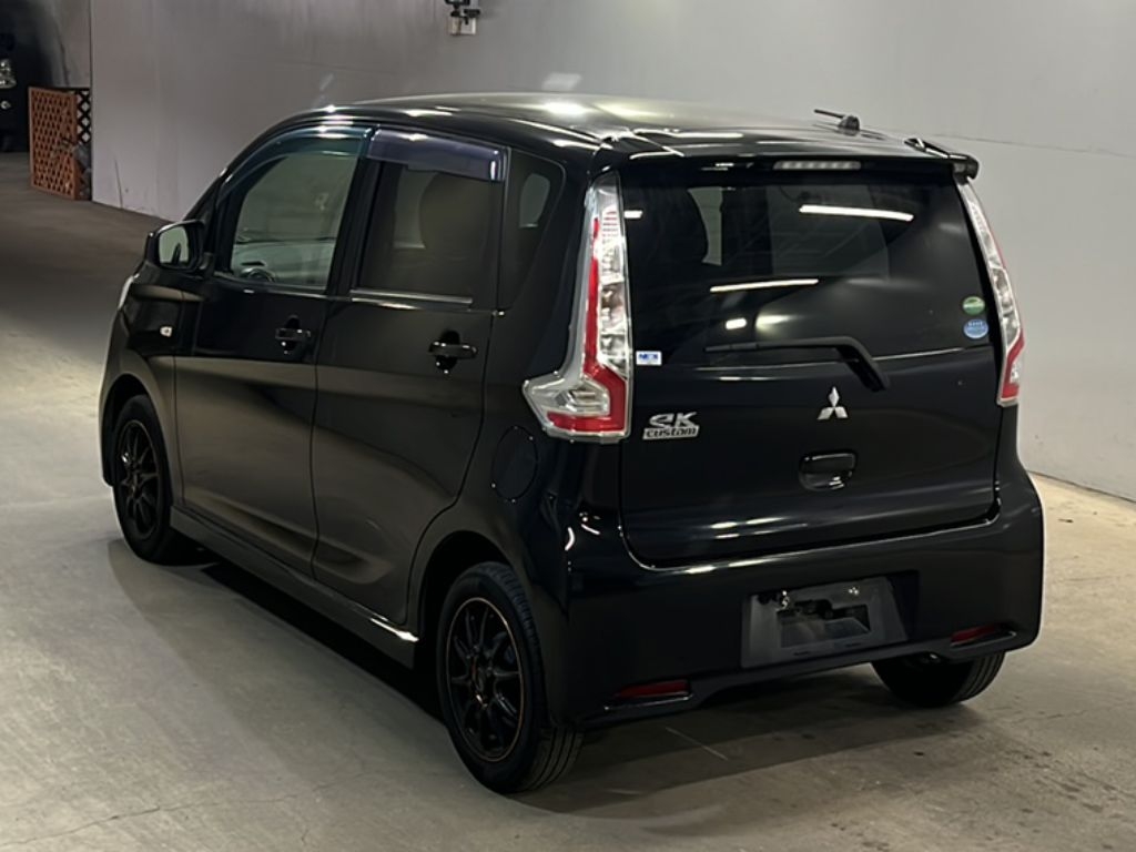 MITSUBISHI EK CUSTOM