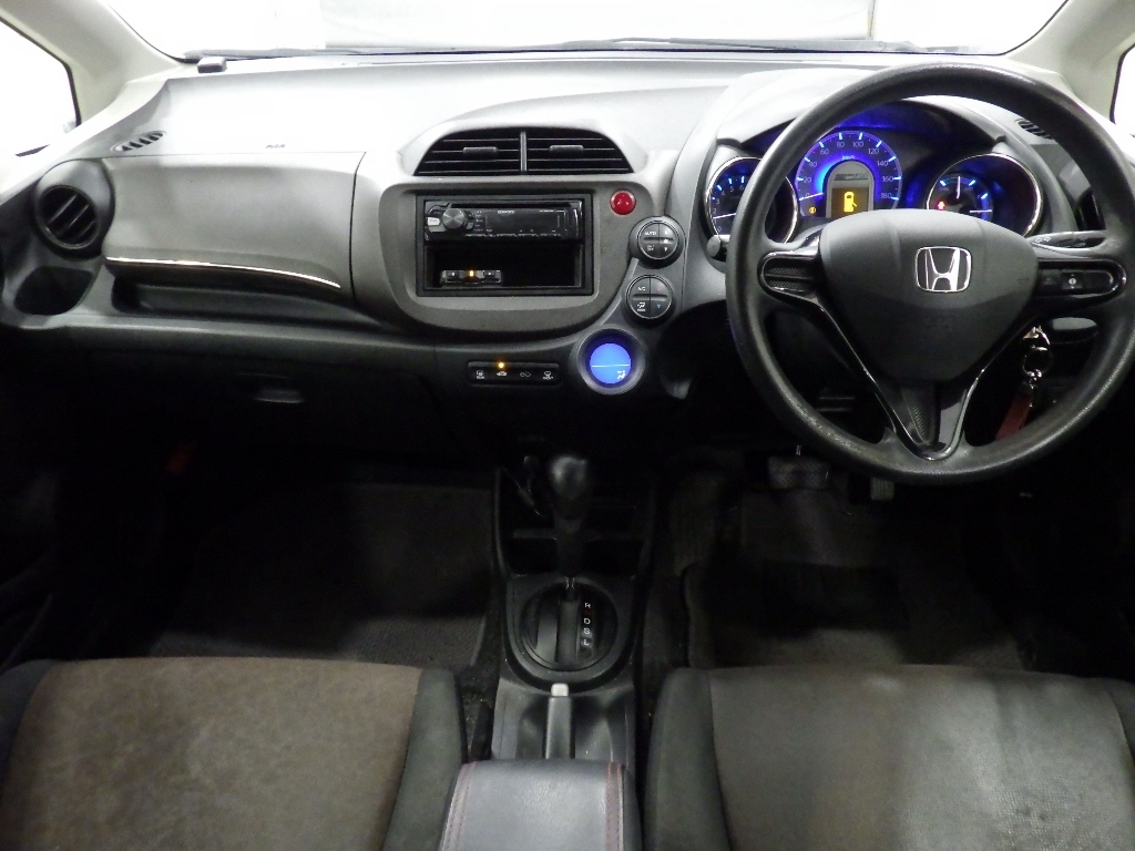 HONDA FIT SHUTTLE