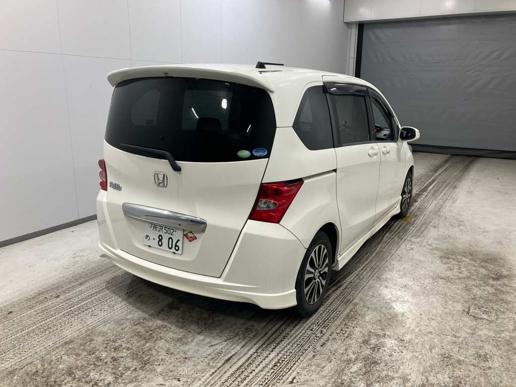 HONDA FREED
