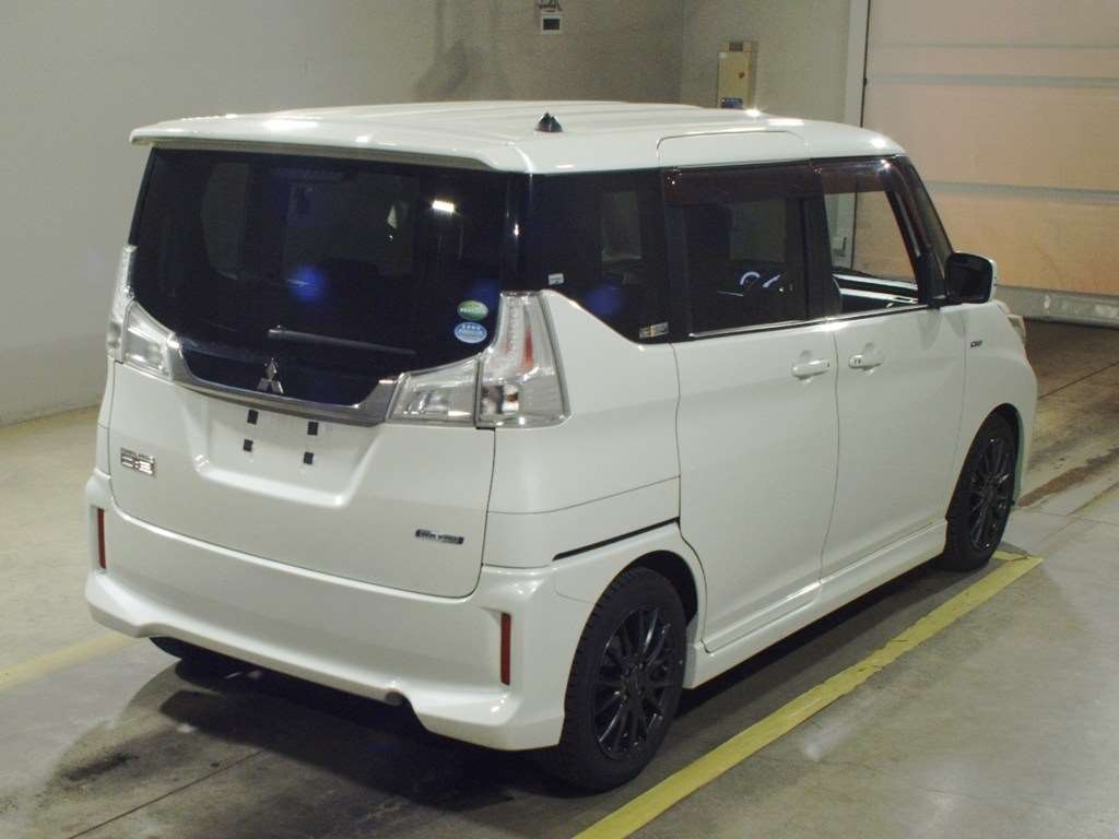 MITSUBISHI DELICA D:2