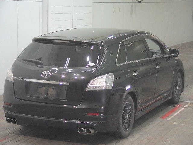 TOYOTA MARK X ZIO