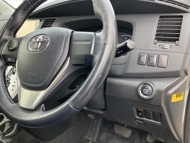 TOYOTA ISIS