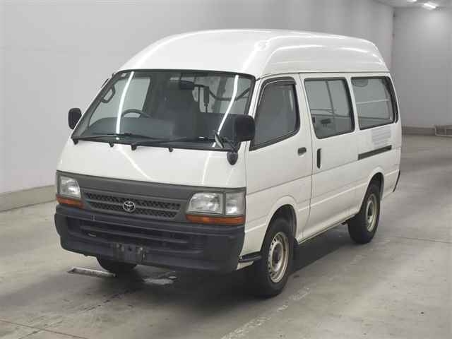 TOYOTA REGIUS ACE