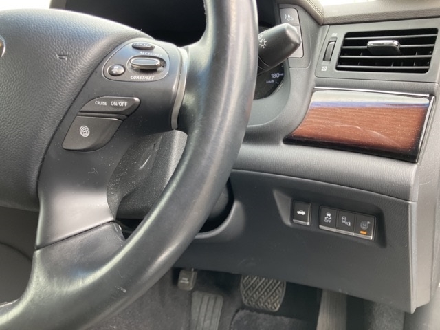 NISSAN FUGA