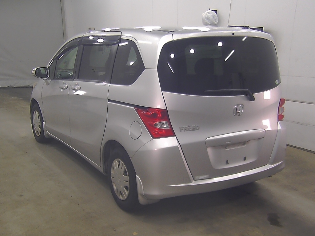 HONDA FREED