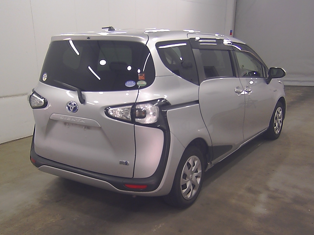 TOYOTA SIENTA